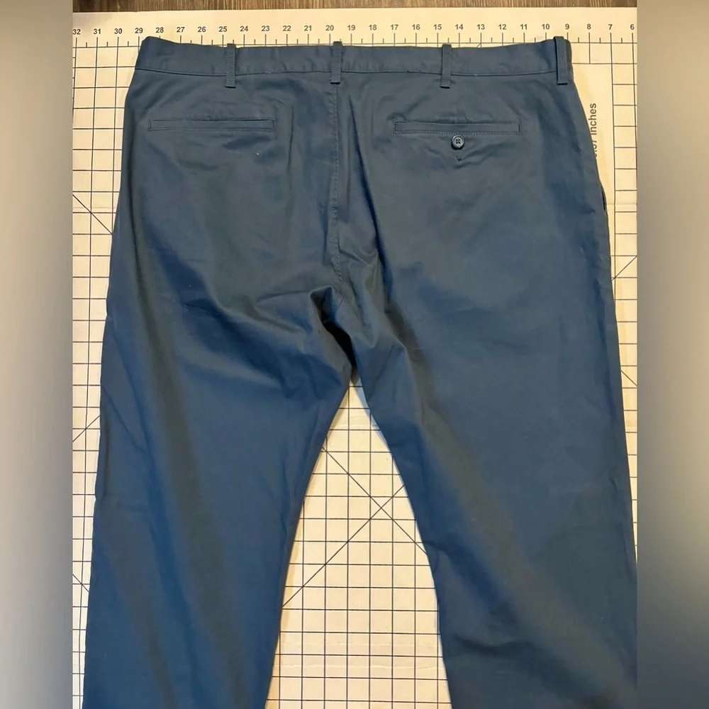 J. Crew Men’s Size 38/32 Blue Driggs Flex Chino Pants‎